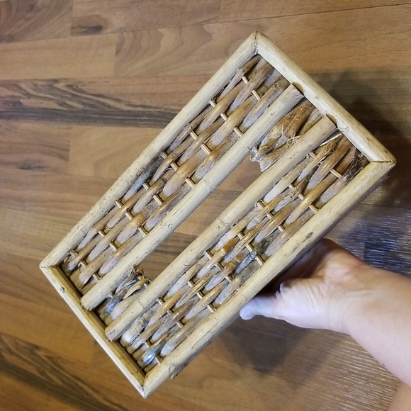 Bamboo Rattan Tissue Box Cover - Picture 3 of 12